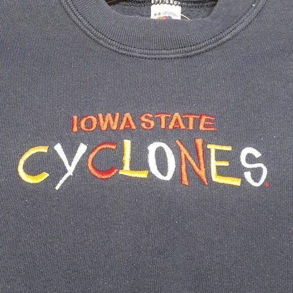 Iowa Cyclones kids size 6/8 navy sweatshirt. - Picture 3 of 3
